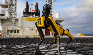 Робот-собака Spot дебютирует на платформах GoM в Северном море